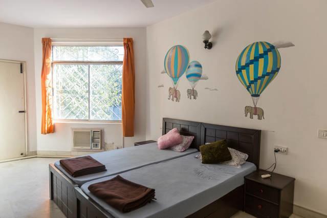 Social Rehab Hostel Μπανγκαλόρ Δωμάτιο φωτογραφία